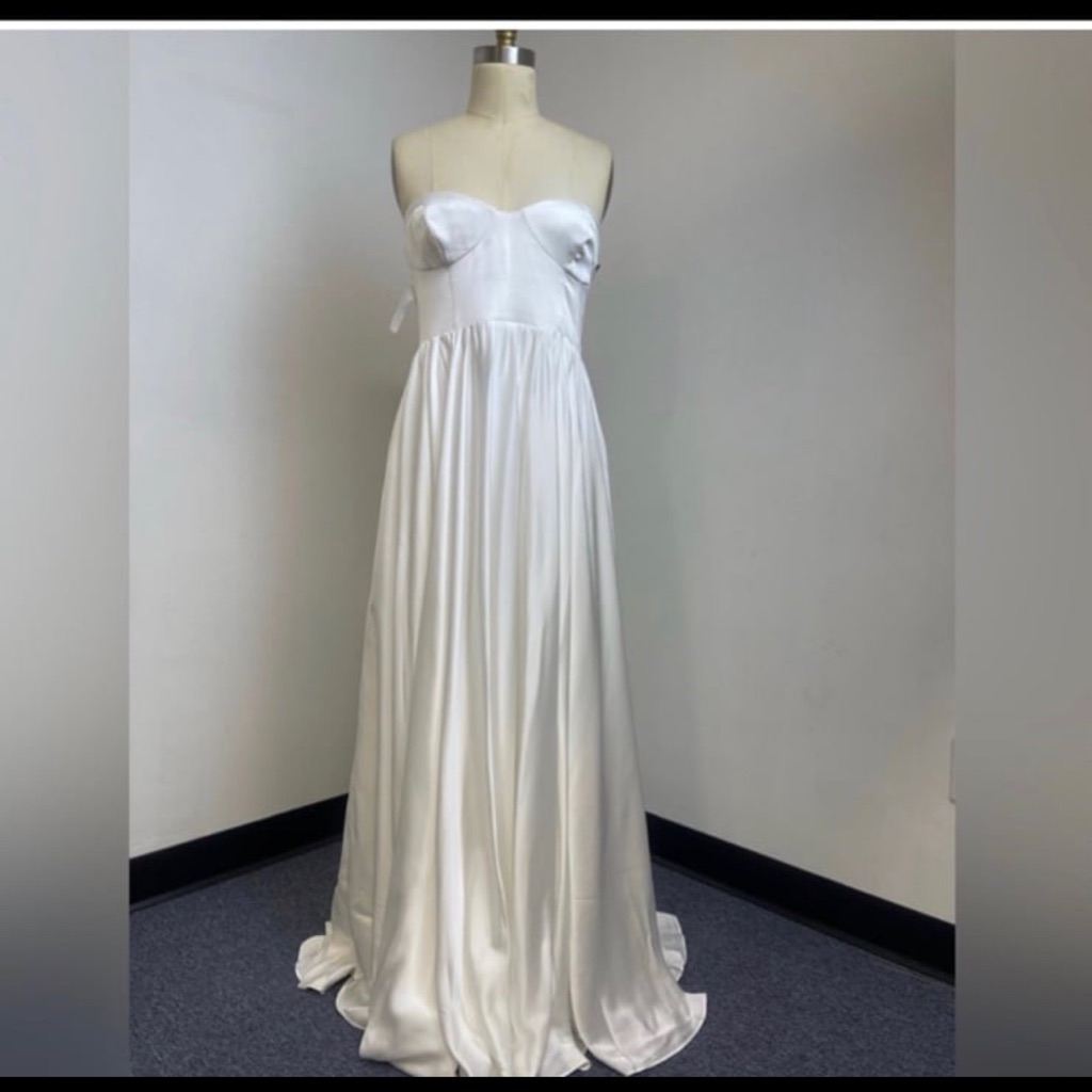 Fame And Partners The Ambrose Dress Size 10 Wedding Elegant White Strapless Gown